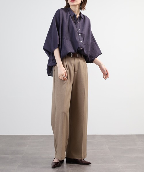OMNES(オムネス)の「コットンキャンブリックタックドルマンシャツ 半袖(シャツ/ブラウス・レディース・チャコール/キャメル/ラベンダー/ホワイト/ベージュ・FREE)」の17枚目の写真
