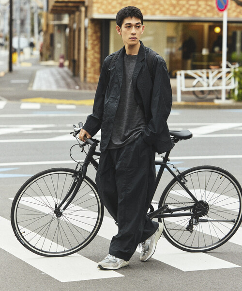 FREAK'S STORE（フリークスストア）の「ウルトラライト パッカブル ナイロン トラベルセットアップ（セットアップ・メンズ・チャコールグレー/ブラック/オリーブ/ブラウン・SMALL/LARGE/MEDIUM/X-LARGE）」の2枚目の写真