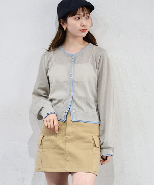 tiptop(ティップトップ)の「シアー配色クルーネックカーディガン(カーディガン/ボレロ・レディース・アイボリー/ライトグレー/レッド/ネイビー・FREE)」の17枚目の写真