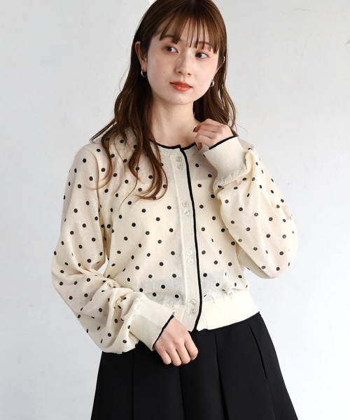 tiptop(ティップトップ)の「シアー配色クルーネックカーディガン(カーディガン/ボレロ・レディース・アイボリー/ライトグレー/レッド/ネイビー・FREE)」の6枚目の写真