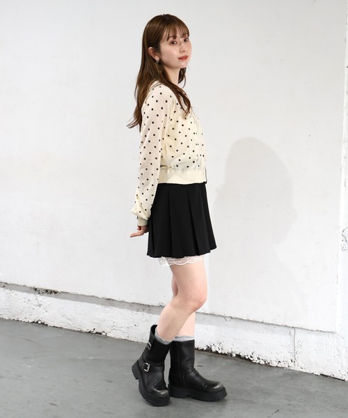 tiptop(ティップトップ)の「シアー配色クルーネックカーディガン(カーディガン/ボレロ・レディース・アイボリー/ライトグレー/レッド/ネイビー・FREE)」の10枚目の写真
