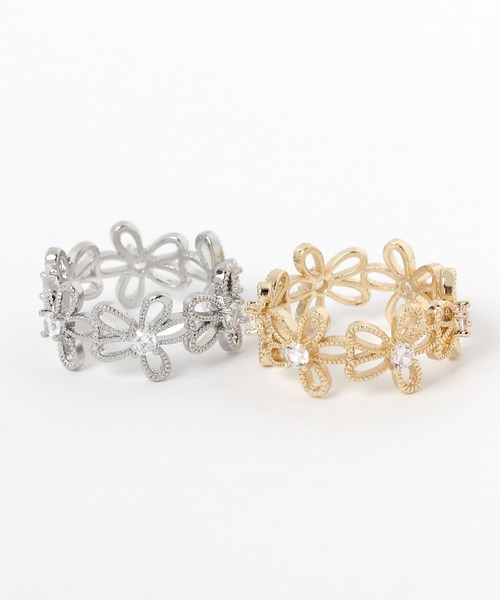 LAKOLE（ラコレ）の「透かしコネクトフラワーリング / 656284（リング・レディース・その他2/その他1・FREE）」の4枚目の写真