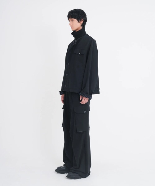 Tamme(タム)の「【TAMME/タム】OVER CARGO SWEAT PANTS(カーゴパンツ・メンズ・ブラック/グレー・1/2)」の9枚目の写真