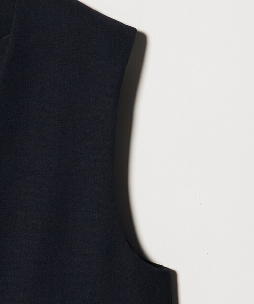 A DAY IN THE LIFE UNITED ARROWS(アデイインザライフユナイテッドアローズ)の「メッシュ 2ボタン ジレ ‐セットアップ対応・ウォッシャブル‐<A DAY IN THE LIFE>(ベスト・レディース・ネイビー/ベージュ/ダークグレー・FREE)」の20枚目の写真