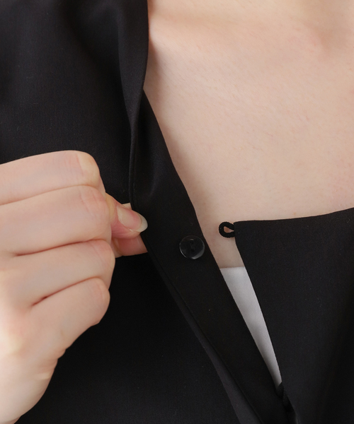 La TOTALITE（ラトータリテ）の「フリルシャツセットオールインワン（つなぎ/オールインワン・レディース・ベージュ/ブラック・FREE）」の10枚目の写真