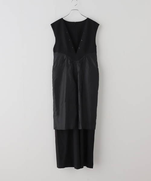 La TOTALITE（ラトータリテ）の「フリルシャツセットオールインワン（つなぎ/オールインワン・レディース・ベージュ/ブラック・FREE）」の18枚目の写真