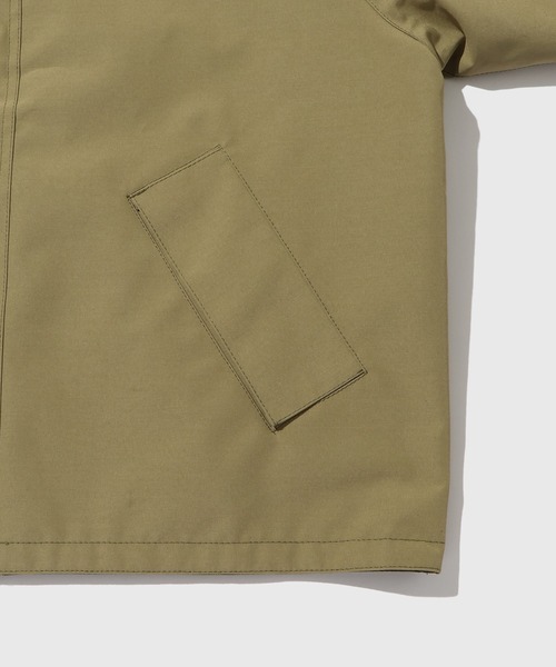 ADAM ET ROPE'（アダムエロペ）の「《別注》【Barbour/バブアー】REVERSIBLE TRANSPORT（ブルゾン・メンズ・ベージュ・40/38/36）」の11枚目の写真