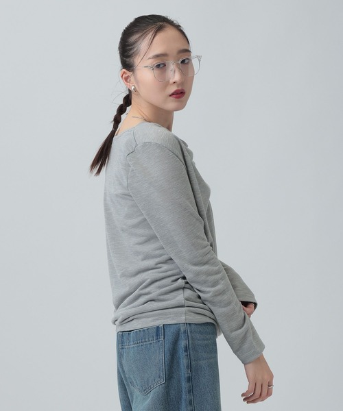 LEPSIM（レプシィム）の「スラブドレーププルオーバー《2点セット》　659142（Tシャツ/カットソー・レディース・オフホワイト/ライトグレー/ブラック・FREE）」の18枚目の写真