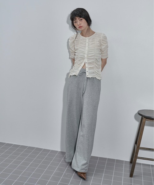 THE YOn(ザヨン)の「2WAYシャーリングシアーハーフスリーブカーディガン(Tシャツ/カットソー・レディース・オレンジ/ブラック/アイボリー・FREE)」の15枚目の写真