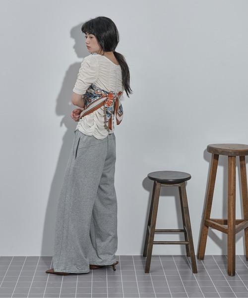 THE YOn(ザヨン)の「2WAYシャーリングシアーハーフスリーブカーディガン(Tシャツ/カットソー・レディース・オレンジ/ブラック/アイボリー・FREE)」の17枚目の写真