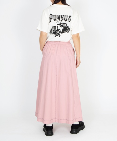 PUNYUS(プニュズ)の「ステッチフレアロングスカート(スカート・レディース・ブラック/カーキ/ピンク/ベージュ・2/3/4/1)」の10枚目の写真