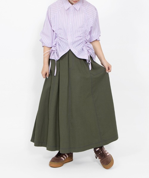 PUNYUS(プニュズ)の「ステッチフレアロングスカート(スカート・レディース・ブラック/カーキ/ピンク/ベージュ・2/3/4/1)」の12枚目の写真