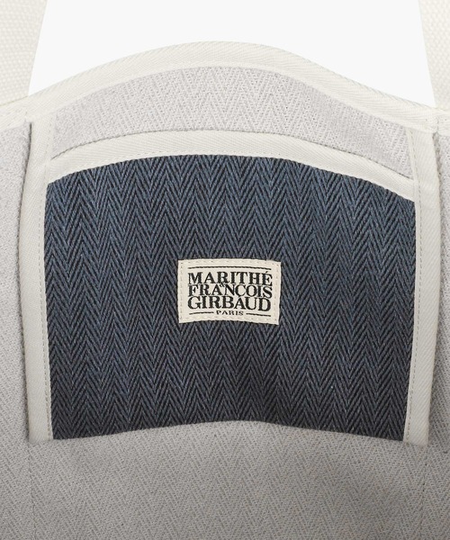 MARITHE + FRANCOIS GIRBAUD(マリテフランソワジルボー)の「REGULAR LOGO BIG COTTON BAG(トートバッグ・レディース・ブルー/ナチュラル/ストライプ・フリー)」の15枚目の写真