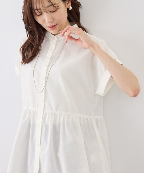 ROPE' PICNIC(ロペピクニック)の「フレンチペプラムシャツ/UVカット・防シワ(シャツ/ブラウス・レディース・ネイビー/ブルー/オフホワイト/サックスブルー/ブルー系その他5/ピンク/イエロー・FREE)」の8枚目の写真