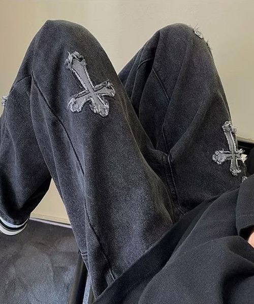 Ressaca(レサーカ)の「クロスパッチデニムパンツ(デニムパンツ・メンズ・ブラック/ブルー・XL/L/M)」の13枚目の写真