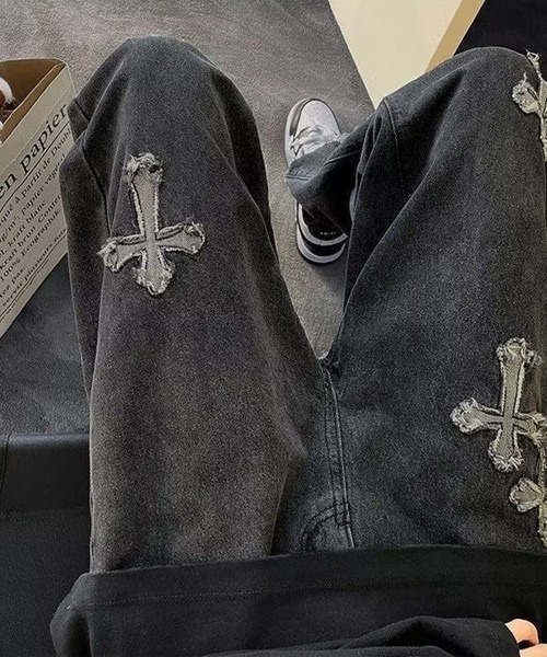Ressaca(レサーカ)の「クロスパッチデニムパンツ(デニムパンツ・メンズ・ブラック/ブルー・XL/L/M)」の15枚目の写真