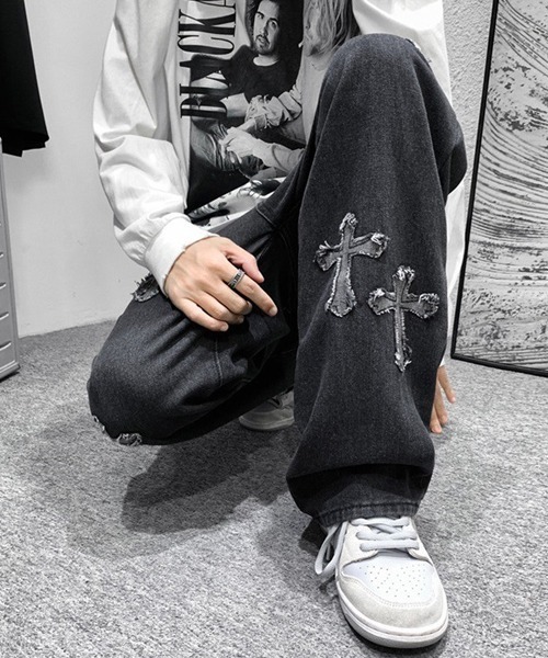 Ressaca(レサーカ)の「クロスパッチデニムパンツ(デニムパンツ・メンズ・ブラック/ブルー・XL/L/M)」の22枚目の写真