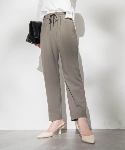 LAUTREAMONT(ロートレアモン)の「【WEB限定】【待望の再登場!】Active Beautyテーパードパンツ≪13号あり/洗濯機で洗える≫(その他パンツ・レディース・ブラック/カーキ・7号/9号/11号/13号)」の9枚目の写真