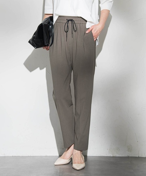 LAUTREAMONT(ロートレアモン)の「【WEB限定】【待望の再登場!】Active Beautyテーパードパンツ≪13号あり/洗濯機で洗える≫(その他パンツ・レディース・ブラック/カーキ・7号/9号/11号/13号)」の8枚目の写真