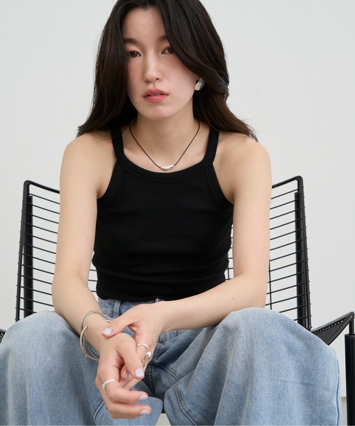 NUJOH(ヌゾ)の「Rib Knit Sleeveless Top / リブニットスリーブレストップスアクリル100(タンクトップ・レディース・ピンク/ホワイト/イエロー/ブラック/グレー・FREE)」の16枚目の写真