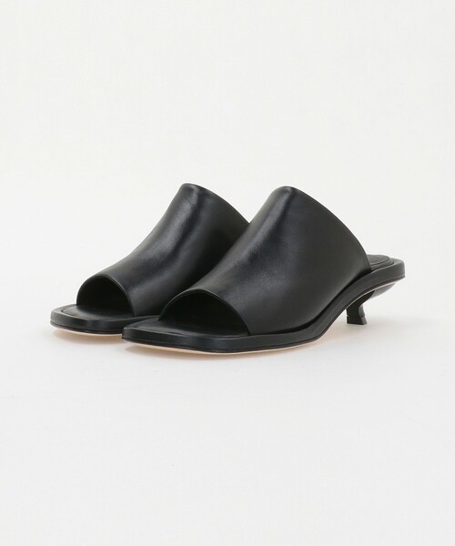 JVAM(ジェーヴィエーエム)の「<JVAM>DELIA MULE< Select by EMMEL REFINES >(サンダル・レディース・オフホワイト/ブラック/ライトブルー・36/38/37)」の4枚目の写真
