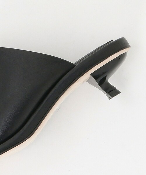 JVAM(ジェーヴィエーエム)の「<JVAM>DELIA MULE< Select by EMMEL REFINES >(サンダル・レディース・オフホワイト/ブラック/ライトブルー・36/38/37)」の11枚目の写真