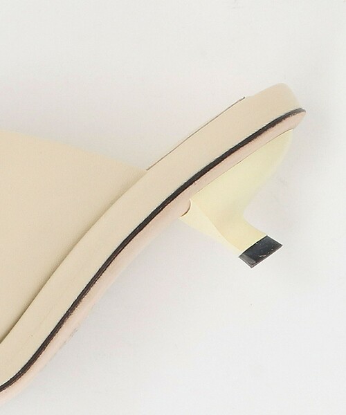 JVAM(ジェーヴィエーエム)の「<JVAM>DELIA MULE< Select by EMMEL REFINES >(サンダル・レディース・オフホワイト/ブラック/ライトブルー・36/38/37)」の17枚目の写真