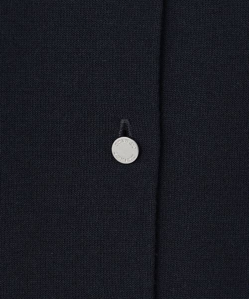 J.PRESS(ジェイプレス)の「COTTON ACETATE DRY クルーネック カーディガン(カーディガン/ボレロ・レディース・ベージュ系/ネイビー系/スカイブルー系/オレンジ系・T13)」の9枚目の写真