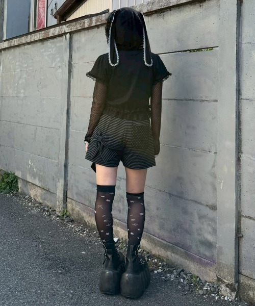 Candy Stripper(キャンディストリッパー)の「BUNNY EARS LACY トップス(Tシャツ/カットソー・レディース・ブラック/オフホワイト/ベージュ・FREE)」の20枚目の写真