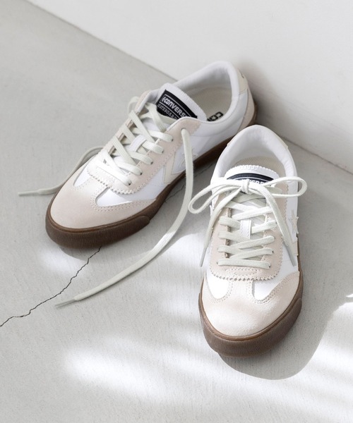 CONVERSE（コンバース）の「CONVERSE コンバース ROADCLASSIC ロードクラシック SK SY OX ローカット スニーカー（スニーカー・レディース・ホワイト/ブラック・23.0cm/23.5cm/24.0cm/24.5cm/25.0cm/25.5cm/26.0cm）」の2枚目の写真