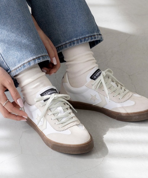 CONVERSE（コンバース）の「CONVERSE コンバース ROADCLASSIC ロードクラシック SK SY OX ローカット スニーカー（スニーカー・レディース・ホワイト/ブラック・23.0cm/23.5cm/24.0cm/24.5cm/25.0cm/25.5cm/26.0cm）」の6枚目の写真