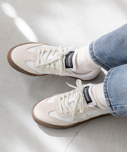 CONVERSE（コンバース）の「CONVERSE コンバース ROADCLASSIC ロードクラシック SK SY OX ローカット スニーカー（スニーカー・レディース・ホワイト/ブラック・23.0cm/23.5cm/24.0cm/24.5cm/25.0cm/25.5cm/26.0cm）」の8枚目の写真