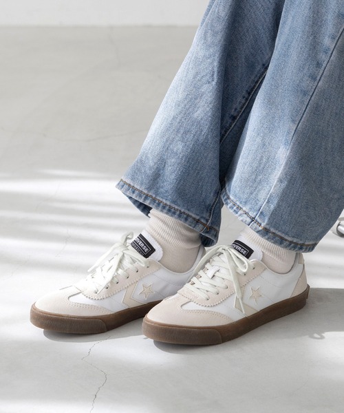 CONVERSE（コンバース）の「CONVERSE コンバース ROADCLASSIC ロードクラシック SK SY OX ローカット スニーカー（スニーカー・レディース・ホワイト/ブラック・23.0cm/23.5cm/24.0cm/24.5cm/25.0cm/25.5cm/26.0cm）」の9枚目の写真