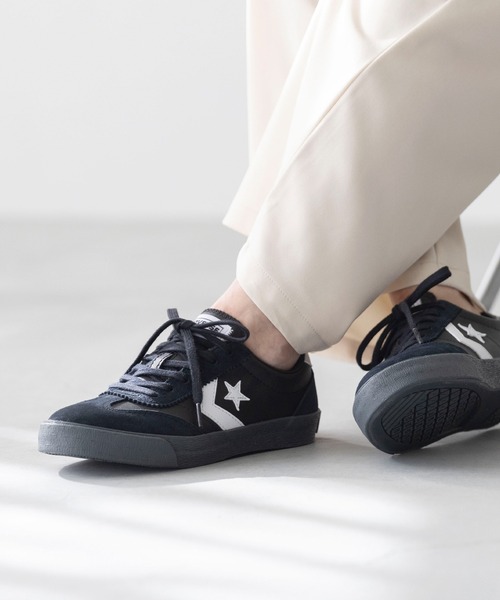 CONVERSE（コンバース）の「CONVERSE コンバース ROADCLASSIC ロードクラシック SK SY OX ローカット スニーカー（スニーカー・レディース・ホワイト/ブラック・23.0cm/23.5cm/24.0cm/24.5cm/25.0cm/25.5cm/26.0cm）」の17枚目の写真