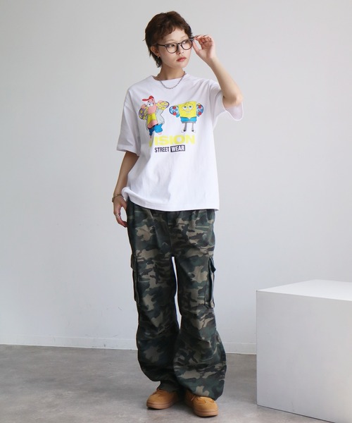 VISION STREET WEAR(ヴィジョンストリートウェア)の「【VISION STREET WEAR/ヴィジョンストリートウェア】×【SpongeBob/スポンジボブ】グラフィックプリント半袖アートワークTシャツ(Tシャツ/カットソー・メンズ・サックスブルー系1/イエロー系1/ピンク系1/ブラック系1/ホワイト系1/ホワイト系2/ブラック系2・S/M/L/LL)」の12枚目の写真