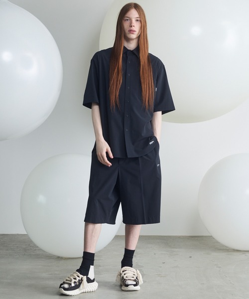 MAISON SPECIAL（メゾンスペシャル）の「《UNISEX》【PERTEX】Prime-Wide One-tuck Shorts/【パーテックス】プライムワイドワンタックショーツ【MAISON SPECIAL/メゾンスペシャル】■セットアップ対応■（その他パンツ・メンズ・ブラック/グレー/チャコールグレー・0/1/2）」の5枚目の写真