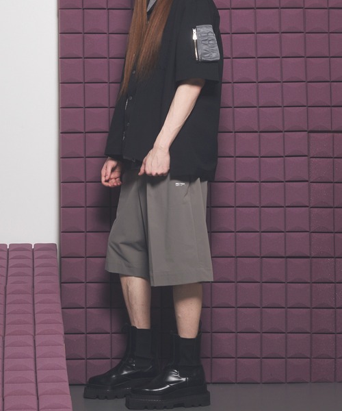 MAISON SPECIAL（メゾンスペシャル）の「《UNISEX》【PERTEX】Prime-Wide One-tuck Shorts/【パーテックス】プライムワイドワンタックショーツ【MAISON SPECIAL/メゾンスペシャル】■セットアップ対応■（その他パンツ・メンズ・ブラック/グレー/チャコールグレー・0/1/2）」の18枚目の写真