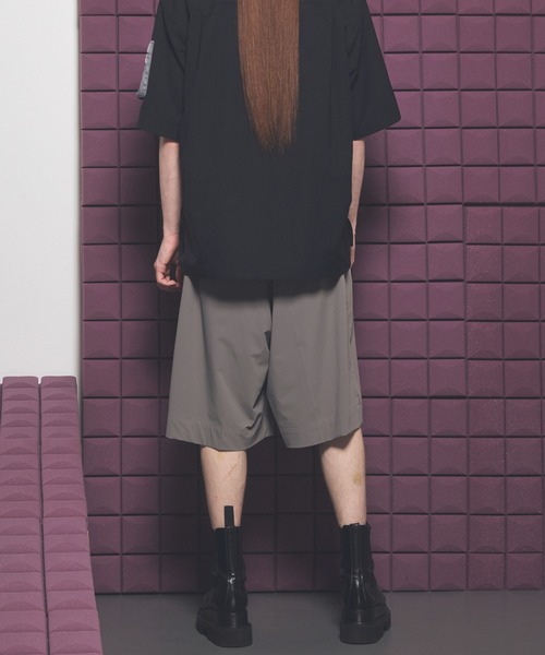 MAISON SPECIAL（メゾンスペシャル）の「《UNISEX》【PERTEX】Prime-Wide One-tuck Shorts/【パーテックス】プライムワイドワンタックショーツ【MAISON SPECIAL/メゾンスペシャル】■セットアップ対応■（その他パンツ・メンズ・ブラック/グレー/チャコールグレー・0/1/2）」の19枚目の写真