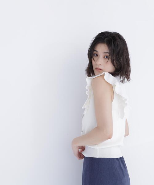 NATURAL BEAUTY BASIC(ナチュラルビューティーベーシック)の「ハートモチーフビジューニット(ニット/セーター・レディース・ラベンダー/ネイビー/オフホワイト・フリ-)」の6枚目の写真