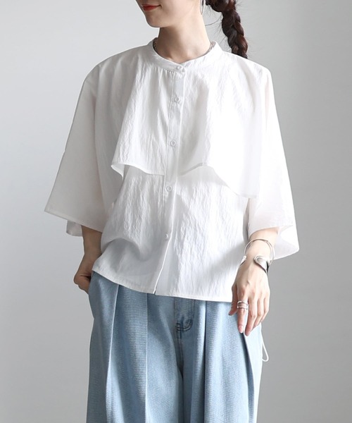 Sawa a la mode(サワアラモード)の「ケープデザインストライプブラウス(シャツ/ブラウス・レディース・オフホワイト/ブルー・FREE)」の1枚目の写真