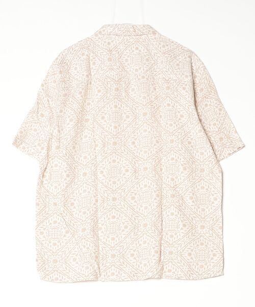 BANANA REPUBLIC FACTORY STORE(バナナリパブリック ファクトリーストア)の「BANANA REPUBLIC FACTORY STORE リネンブレンドプリントリゾートシャツ(シャツ/ブラウス・メンズ・グリーン/マルチ・L/XL/S/M)」の3枚目の写真