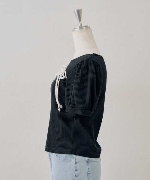 continuer de NICE CLAUP(コンティニューデナイスクラップ)の「胸リボンテレコTOPS(Tシャツ/カットソー・レディース・ピンク/ブラック/オフホワイト/その他12・FREE)」の9枚目の写真