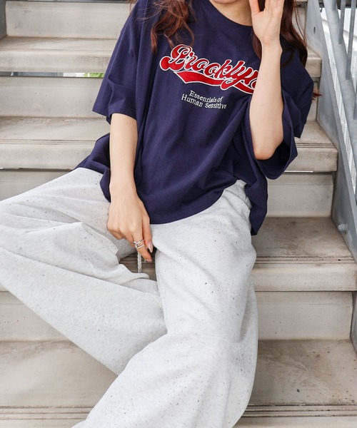SpRay(スプレイ)の「フェルトロゴBIG Tシャツ(Tシャツ/カットソー・レディース・ダークグリーン/ホワイト/レッド/オートミール/ネイビー・FREE)」の14枚目の写真