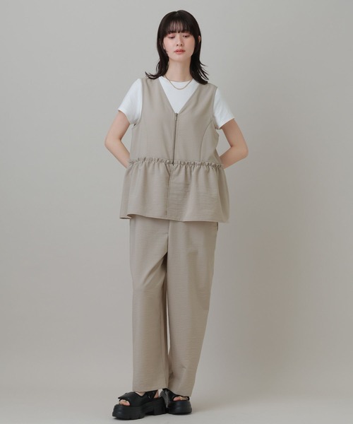 LAKOLE(ラコレ)の「<多機能ウェア>ペプラムZIPオールインワン / 658394(つなぎ/オールインワン・レディース・チャコール/ベージュ/カーキ・LARGE/MEDIUM)」の12枚目の写真