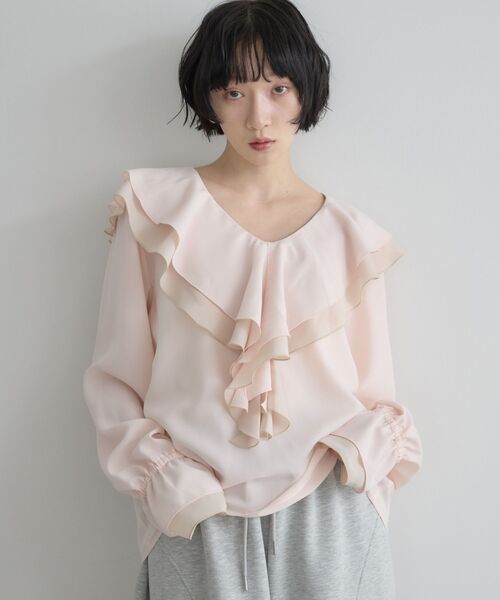 kivi(キヴィ)の「ラッフルフリルブラウス(シャツ/ブラウス・レディース・ライトピンク/ライトブルー/オフホワイト・FREE)」の3枚目の写真