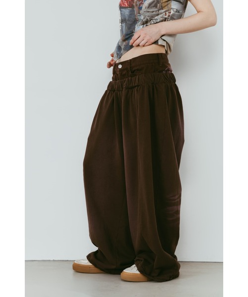 Knuth Marf(クヌースマーフ)の「double-layer sweatpants(unisex)(スウェットパンツ・レディース・ブラウン/グレー・X-SMALL/SMALL/MEDIUM)」の8枚目の写真