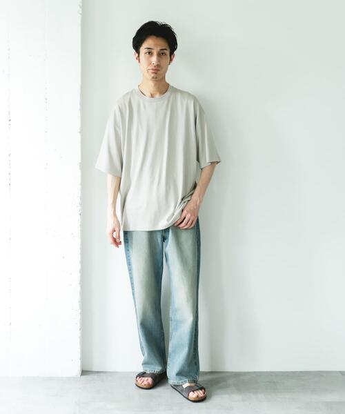 URBAN RESEARCH DOORS(アーバンリサーチドアーズ)の「コットンレーヨンクルーネック ショートスリーブ Tシャツ(Tシャツ/カットソー・メンズ・ブラウン/ライトブルー/ベージュ・LARGE/MEDIUM)」の9枚目の写真