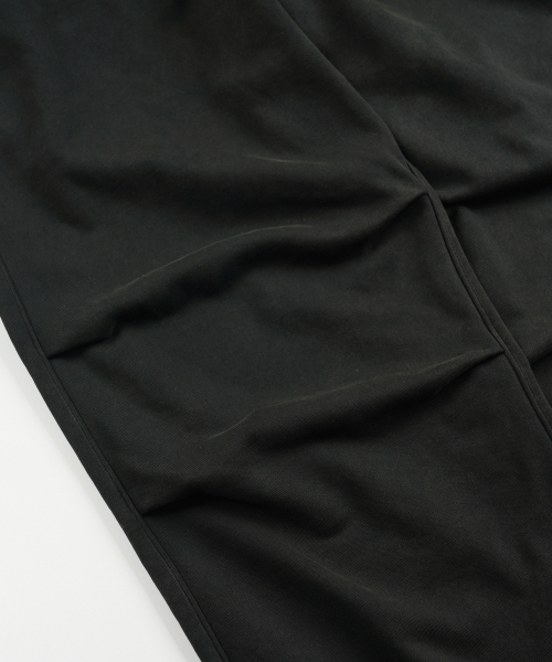 FRIZMWORKS（フリズムワークス）の「SOFT TWO TUCK SWEAT PANTS _ VINTAGE CHARCOAL（スウェットパンツ・メンズ・その他・SMALL/MEDIUM/LARGE/X-LARGE）」の5枚目の写真