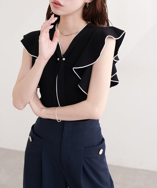 natural couture(ナチュラルクチュール)の「ラッフルボウタイニット(ニット/セーター・レディース・ラベンダー/ブラック/サックスブルー/オフホワイト・FREE)」の3枚目の写真