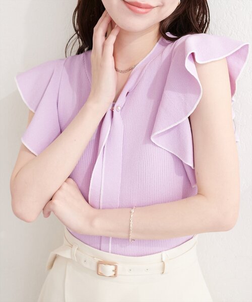 natural couture(ナチュラルクチュール)の「ラッフルボウタイニット(ニット/セーター・レディース・ラベンダー/ブラック/サックスブルー/オフホワイト・FREE)」の22枚目の写真